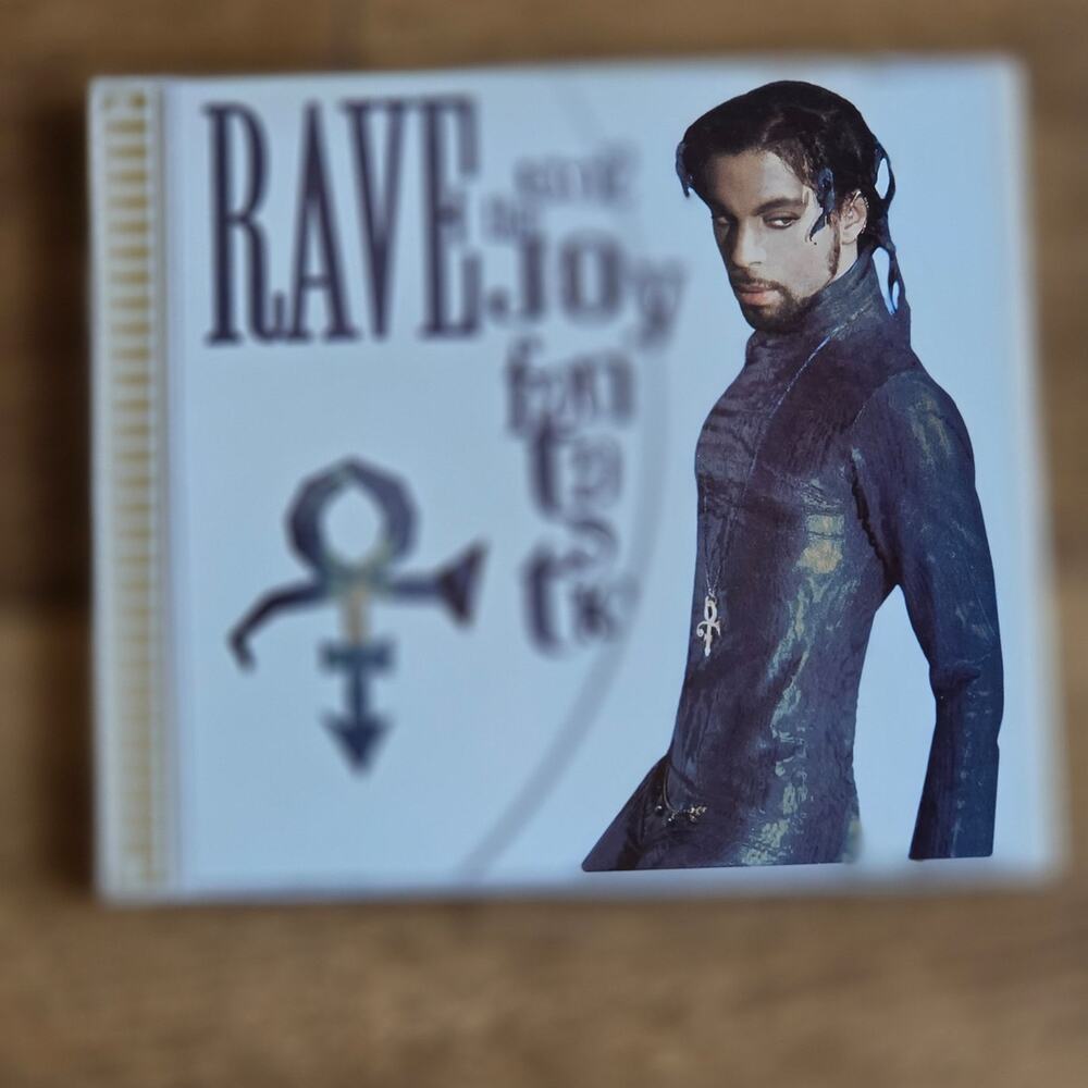 Vtg 1999 Prince RAVE UN2 THE JOY FANTASTIC CD
